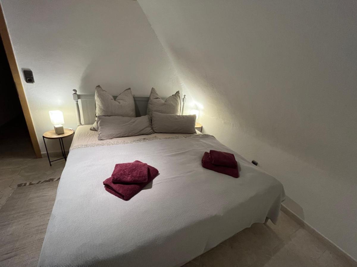 Schoene Wohnung In Ruhiger Laendlicher Lage Heidenheim  Buitenkant foto